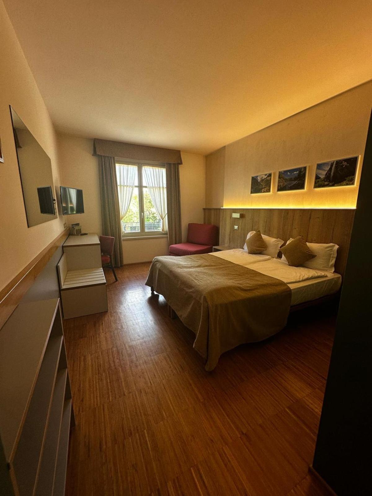 Hotel Cortese Armeno Exteriör bild